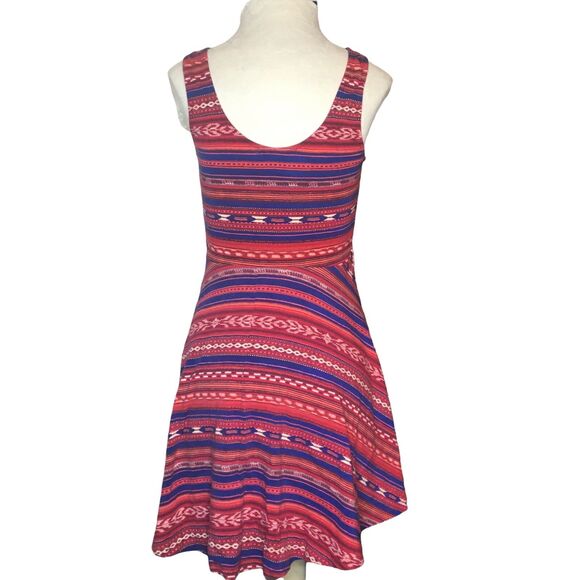 Forever 21 Dress S Fit & Flare Red White Blue Sleeveless Aztec Design Round Neck - Picture 2 of 4